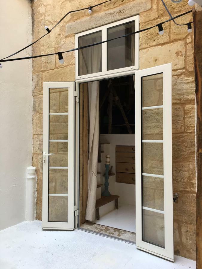 Mirmont Greek Style Apartamento Bordéus Exterior foto